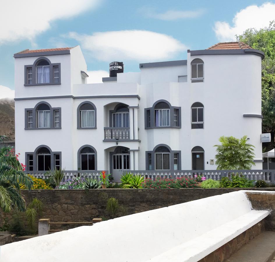 Hotel Cruz Grande-Brava Vila Nova Sintra Екстер'єр фото